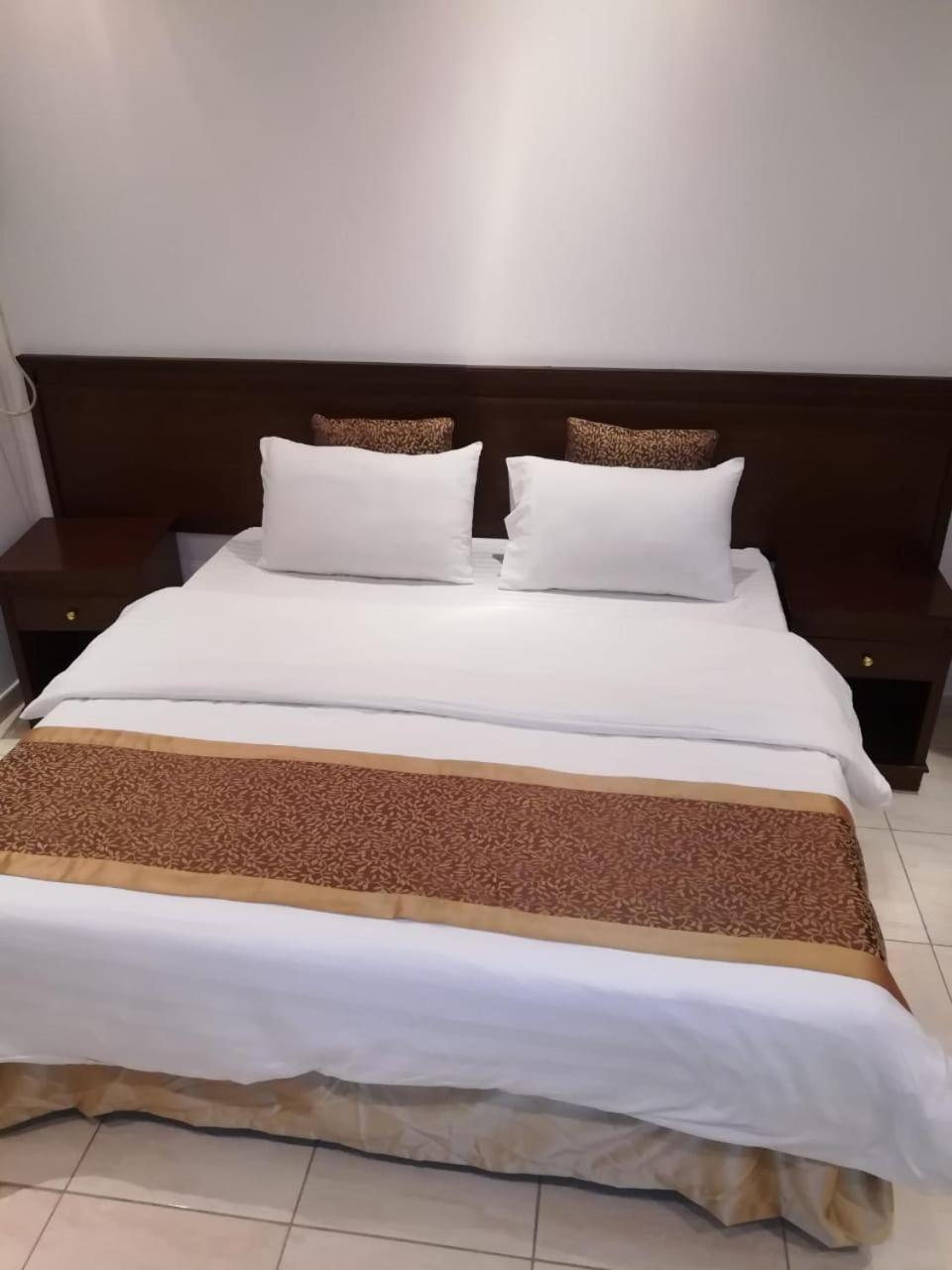 Leen Serviced Apartments Джеда Екстериор снимка