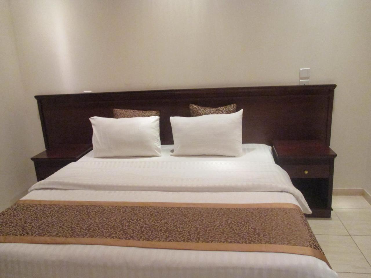 Leen Serviced Apartments Джеда Екстериор снимка
