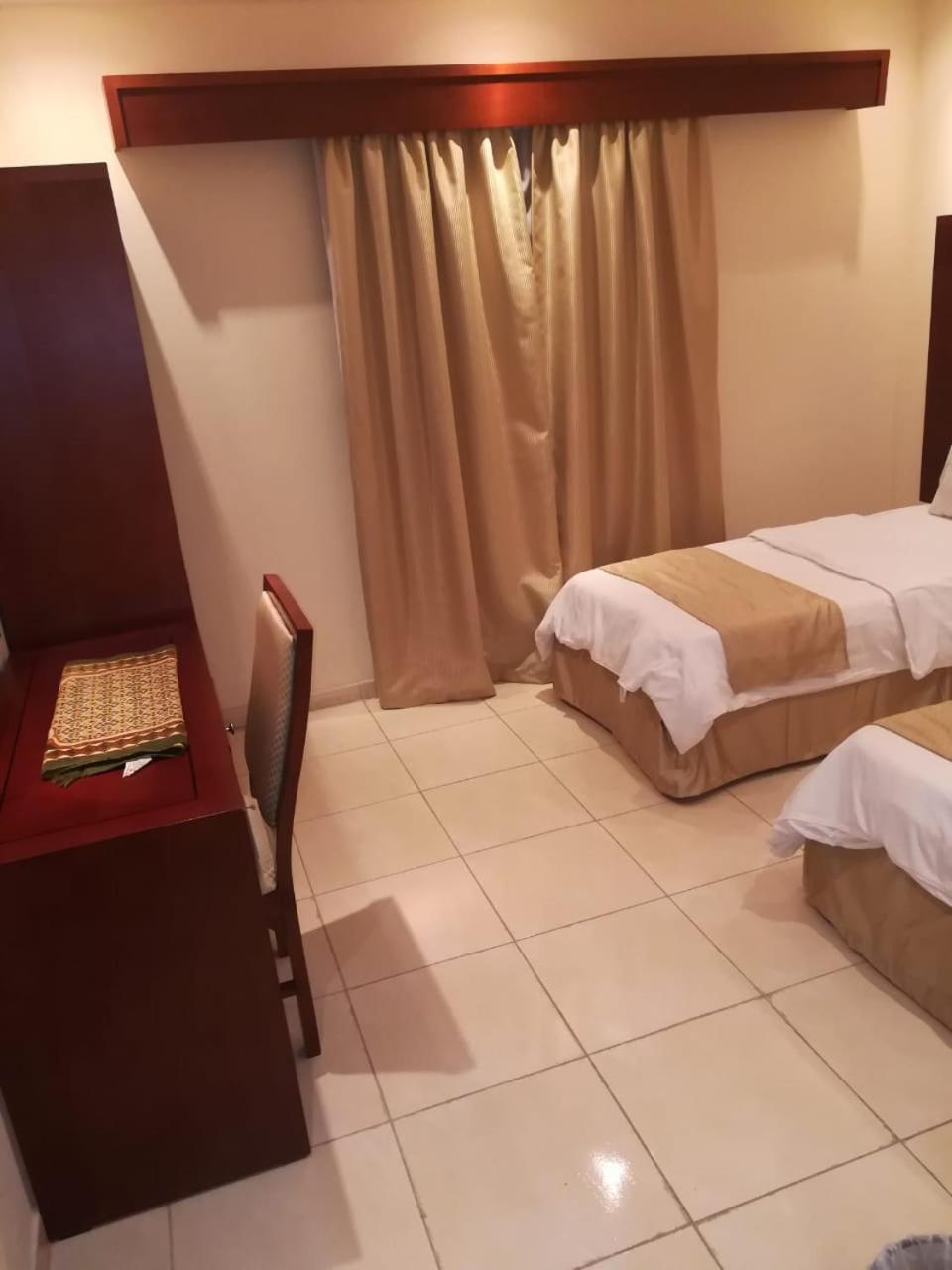 Leen Serviced Apartments Джеда Екстериор снимка