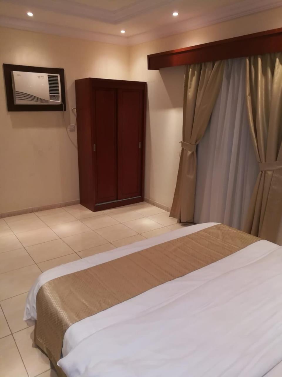 Leen Serviced Apartments Джеда Екстериор снимка